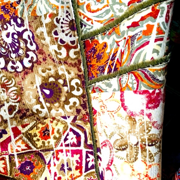 ✨ CHICO’S ✨ Multi-Pattern & Color BOHO Faux Fur Coat - Picture 4 of 16